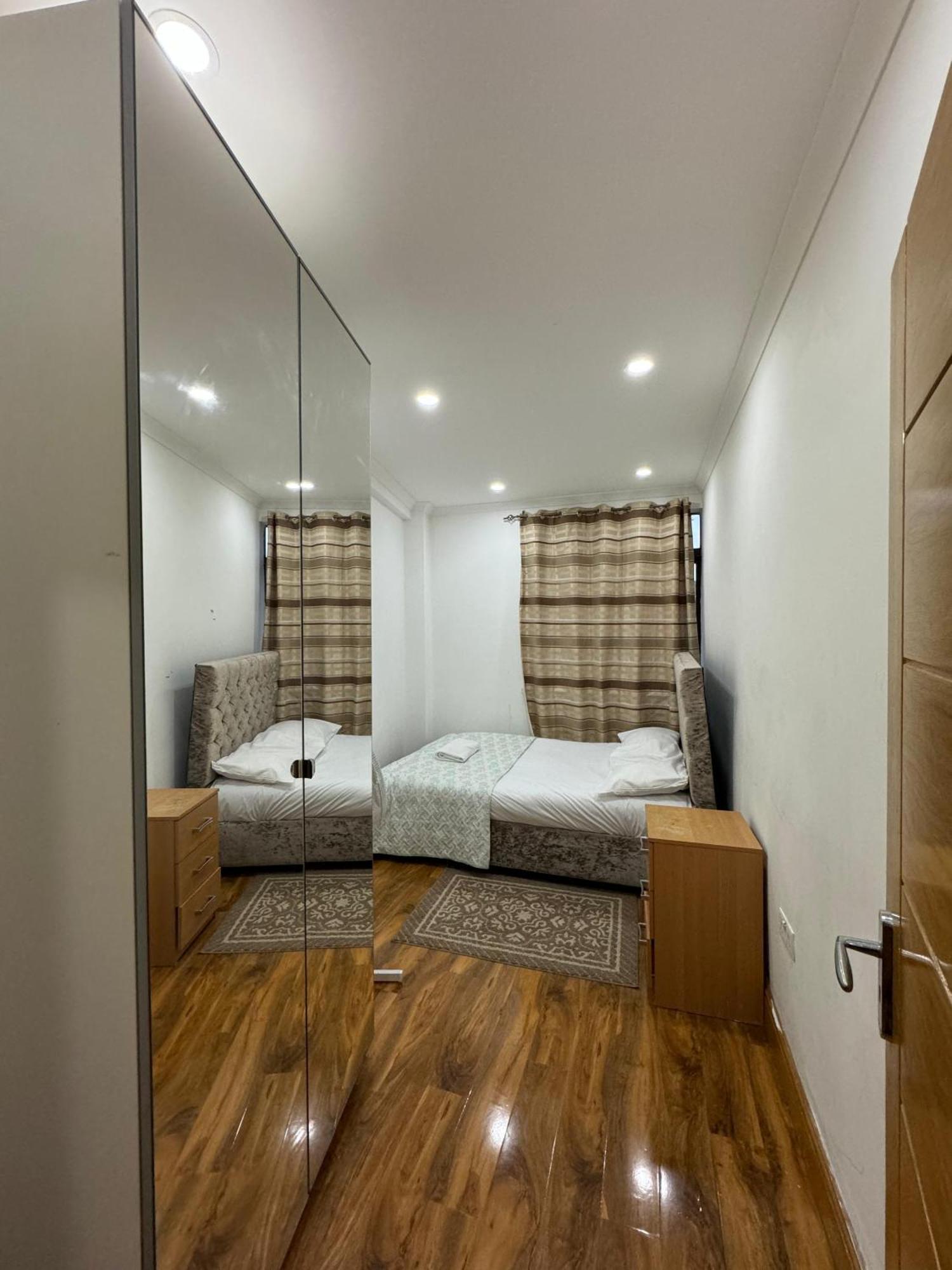 Marble Arch Collection Apartment London Bagian luar foto